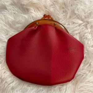 Vintage Crimson Leather and Amber Lucite Handle Kiss Lock Coin Purse
